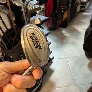 Sand wedge stop action plus 
In right handed 
Used conditions